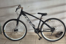 Dupla usa facão para roubar bicicleta de vítima no Bairro Popular, em Rio Verde