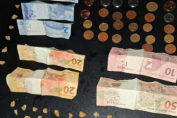 Polícia Militar prende dupla por tráfico de drogas no bairro Popular em Rio Verde