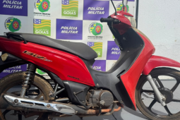 PM encontra motocicleta furtada em empresa escondida em área de mata em Rio Verde