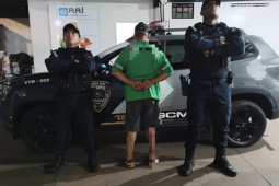 GCM prende homem por ameaçar crianças em via pública no Portal do Sol, em Rio Verde