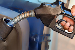 Guerra no Irã pressiona preço dos combustíveis e distribuidoras já repassam aumento em estados brasileiros