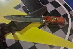 Homem é preso após atacar irmão com faca para defender a mãe de agressão na Vila Serpró