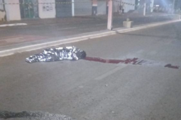 Jovem morre após ser atropelada por carro de aplicativo em avenida do Setor Pauzanes em Rio Verde