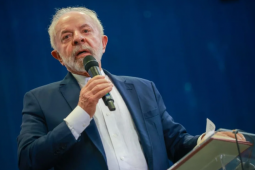 Lula admite 