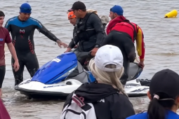 Pablo Marçal é resgatado de jet ski durante prova de triatlo no Paraguai
