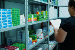 Retirada de medicamentos de alto custo em Rio Verde passa a exigir agendamento a partir de março