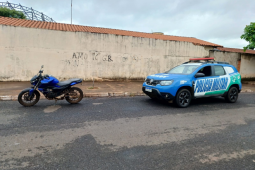 Motocicleta furtada é recuperada após perseguição policial no Setor Pauzanes