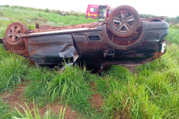 Motorista morre ao sair da pista e capotar na GO-210 em Rio Verde