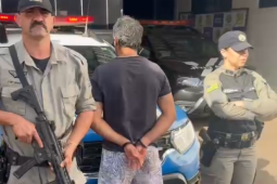 Mulher acorda com desconhecido tocando seu corpo dentro de casa em Rio Verde