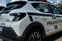 Mulher é presa após invadir escola e agredir adolescente em Santa Helena de Goiás