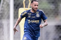 Neymar admite possível aposentadoria e reforça sonho de disputar a Copa do Mundo