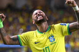 Lesão de Neymar pode ser mais séria do que informado e jogador pode ficar fora de dois amistosos, afirma site