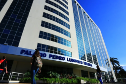 Nova lei permite que municípios indiquem prioridades para planejamento e orçamento de Goiás