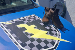 PM prende homem em flagrante após furto de botina em comércio na Avenida Pauzanes, em Rio Verde