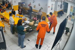 Servidora sofre engasgo e é socorrida por bombeiro que estava em escola para palestra de primeiros socorros em Acreúna