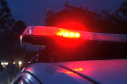 Homem é preso pela PM após agredir companheira no Solar dos Ataídes, em Rio Verde