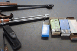 Mulher é agredida e companheiro acaba preso com armas no Dom Miguel, em Rio Verde