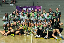 Resenhas estreia com vitória na Taça Brasil de Futsal feminino