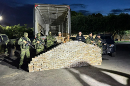 Operação militar de GO e MT aprende meia tonelada de cocaína avaliada em R$ 25 milhões 