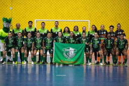 Resenhas sai atrás nas quartas de final da Liga Feminina de Futsal