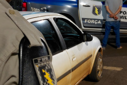 PM recupera carro furtado e prende suspeito no Bairro Martins, em Rio Verde