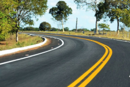 Fim de semana registra 15 acidentes e uma morte em rodovias federais de Goiás