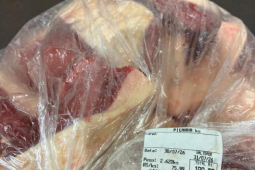 Entregador é preso após esconder peça de carne em capacete e furtar supermercado em Rio Verde