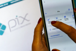 Receita Federal volta a negar taxação do Pix e alerta para golpes
