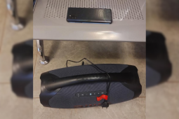 PM recupera celular e caixa de som roubados após ameaça com faca, no Santo Agostinho