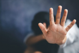 Câmara aprova aumento de pena para crimes contra filhos como forma de atingir a mãe