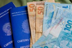 Prazo para pagamento da segunda parcela do 13º salário termina nesta sexta-feira