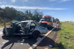 Capotamento na BR-060 deixa mãe fica inconsciente e criança com ferimentos leves em Rio Verde 