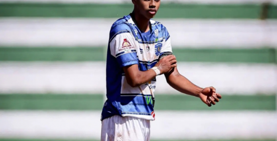 Após morte de atleta de 17 anos, Independente de Rio Verde presta homenagem