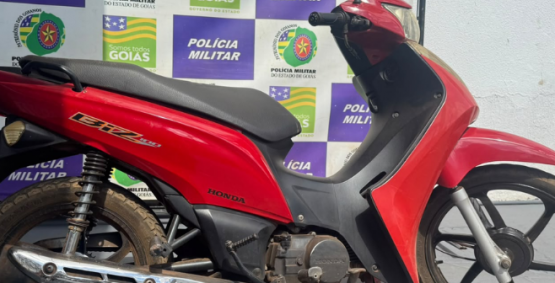 PM encontra motocicleta furtada em empresa escondida em área de mata em Rio Verde