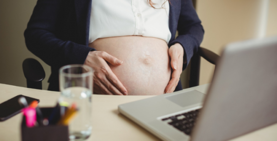 Empresa é condenada por assédio contra gestante em Goiânia; 'barriga feia'