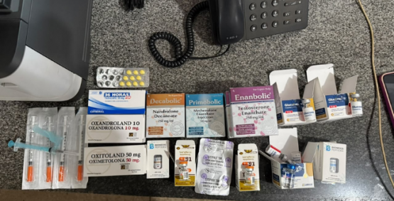 Motorista é preso pela PRF na BR-060, transportando anabolizantes e medicamentos de uso controlado
