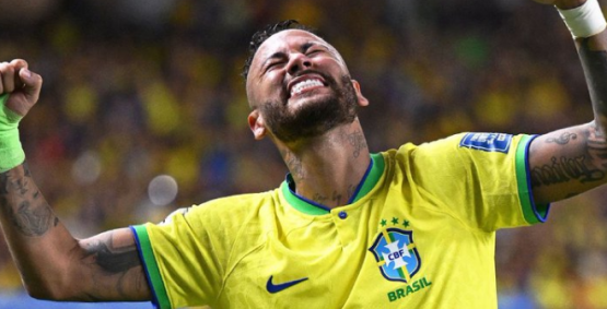 Lesão de Neymar pode ser mais séria do que informado e jogador pode ficar fora de dois amistosos, afirma site
