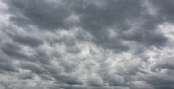 Centro-Oeste deve enfrentar calor acima da média e chuvas irregulares em abril, com alerta para Goiás