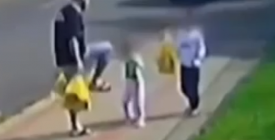 Pai confessa ter chutado filha de 3 anos e diz que agressão foi motivada pelo choro da criança