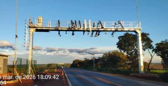 Motorista pode ser multado em R$ 195 caso não pague pelo pedágio em rodovias que passam por Rio Verde