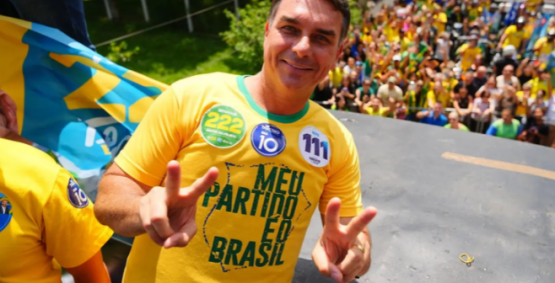 Flávio se declara 