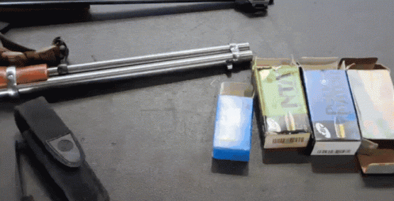 Mulher é agredida e companheiro acaba preso com armas no Dom Miguel, em Rio Verde