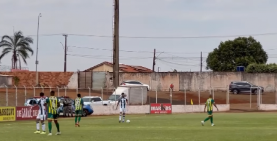 Rio Verde fica no 0 a 0 com Bom Jesus e mantém liderança da Divisão de Acesso