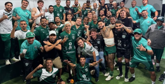 Em jogo com erros claros da arbitragem e emoção até o fim, Rio Verde vence Centro-Oeste e segue vivo na Divisão de Acesso