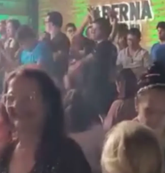 Balada Down: festa inclusiva reúne público com síndrome de Down, em Goiânia
