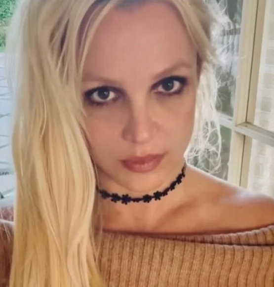 Britney Spears é detida na Califórnia sob suspeita de dirigir embriagada