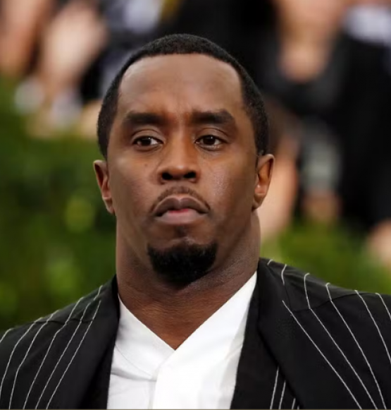 Sean Diddy Combs é condenado a 50 meses de prisão 