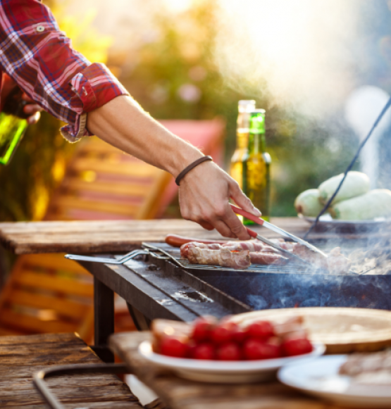 Ida em churrasco durante atestado valida justa causa de vigilante em Santa Helena de Goiás