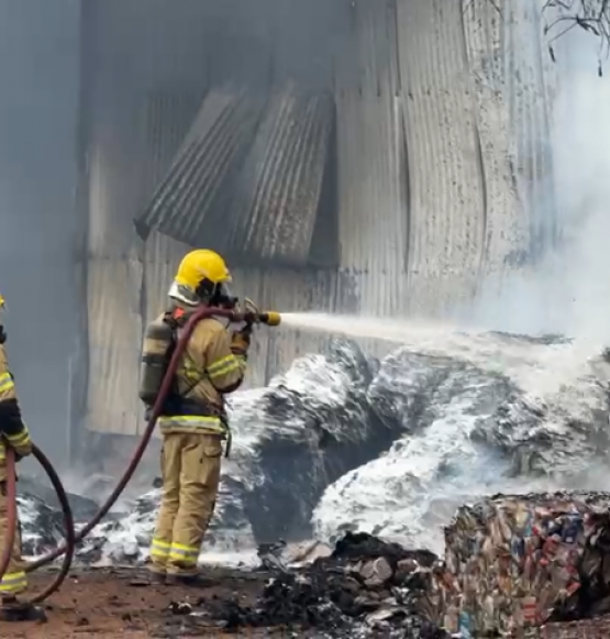 Fogo de pastagem atingiu cooperativa e deixou prejuízos em Rio Verde