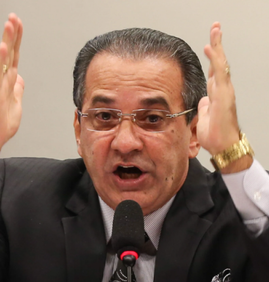 Em vídeo, Malafaia diz que precisa trocar de avião; 